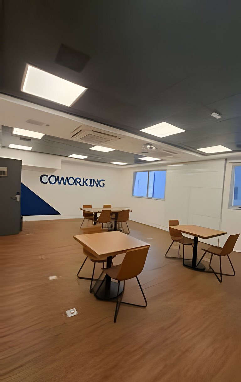 Studio com 2 camas na quadra da praia