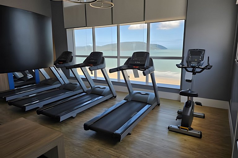 Studio a poucos passos do mar em Santos-SP