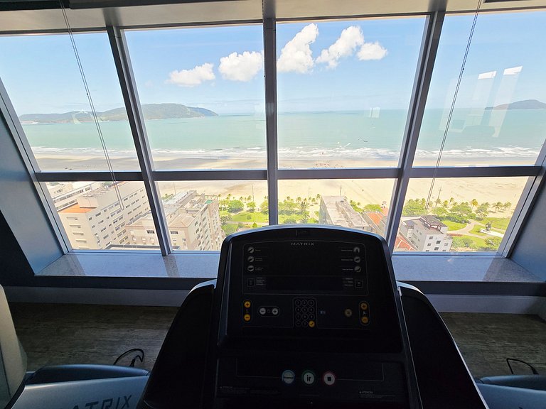Flat a apenas 1 min da praia em Santos
