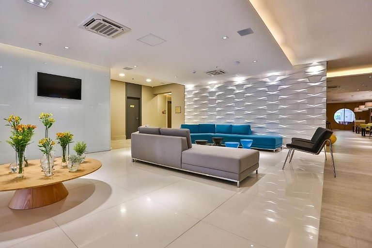 Studio a 50m da praia de Santos!