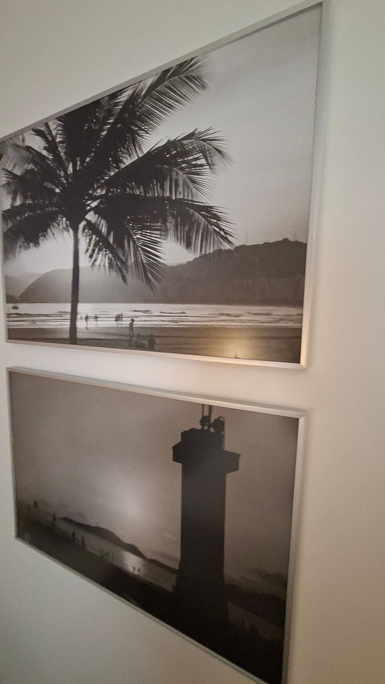 Flat com cama king a 50m da praia de Santos