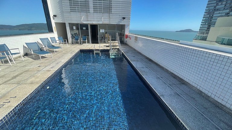 Flat completo com vista-mar e cozinha STAY I