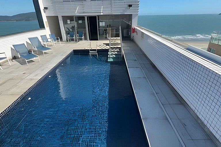 Flat decorado com vista para o mar em Santos