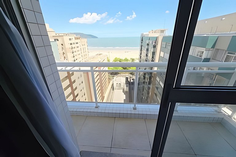 Studio aconchegante com varanda vista mar