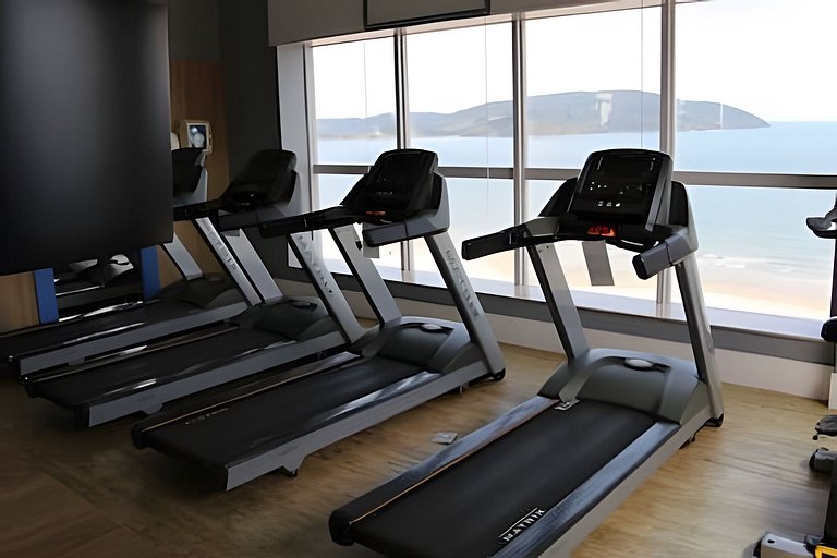 Studio aconchegante com varanda vista mar