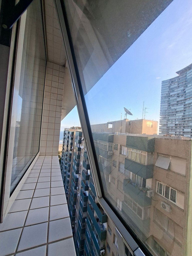 Studio bem localizado próximo a praia na Pompéia