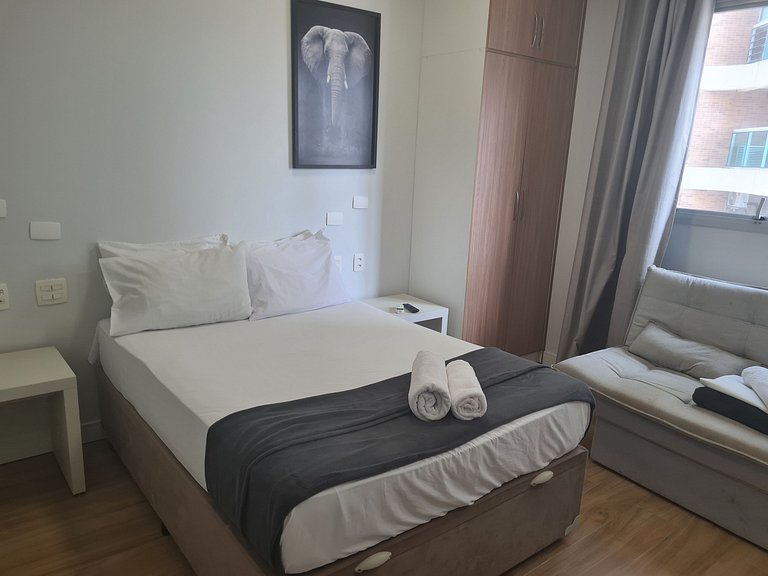 Flat com linda vista-mar e cozinha - Stay II